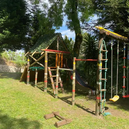 Quinta Leiras De Mondim * Pico