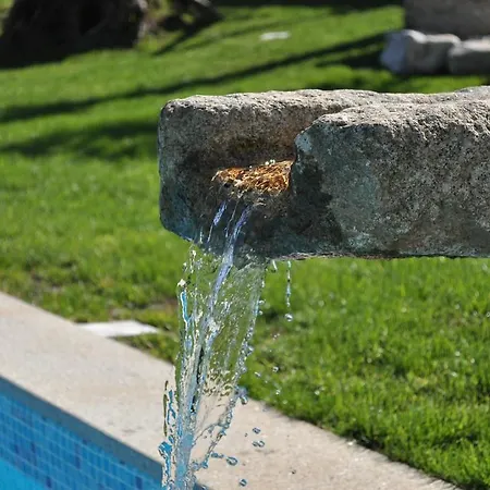 Quinta Leiras De Mondim Pico