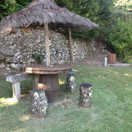Quinta Leiras De Mondim Pico